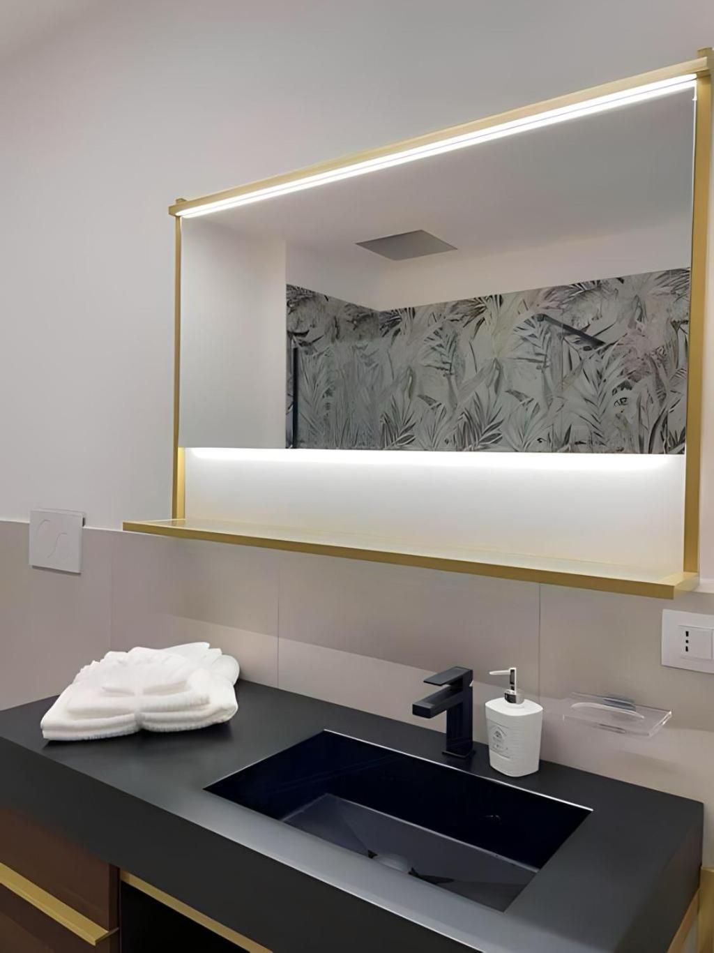 Amazzonico Suite Trieste Esterno foto